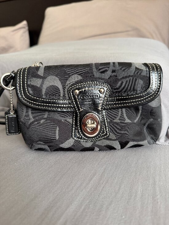Coach Handbags - Coach Legacy Wristlet Y2K
